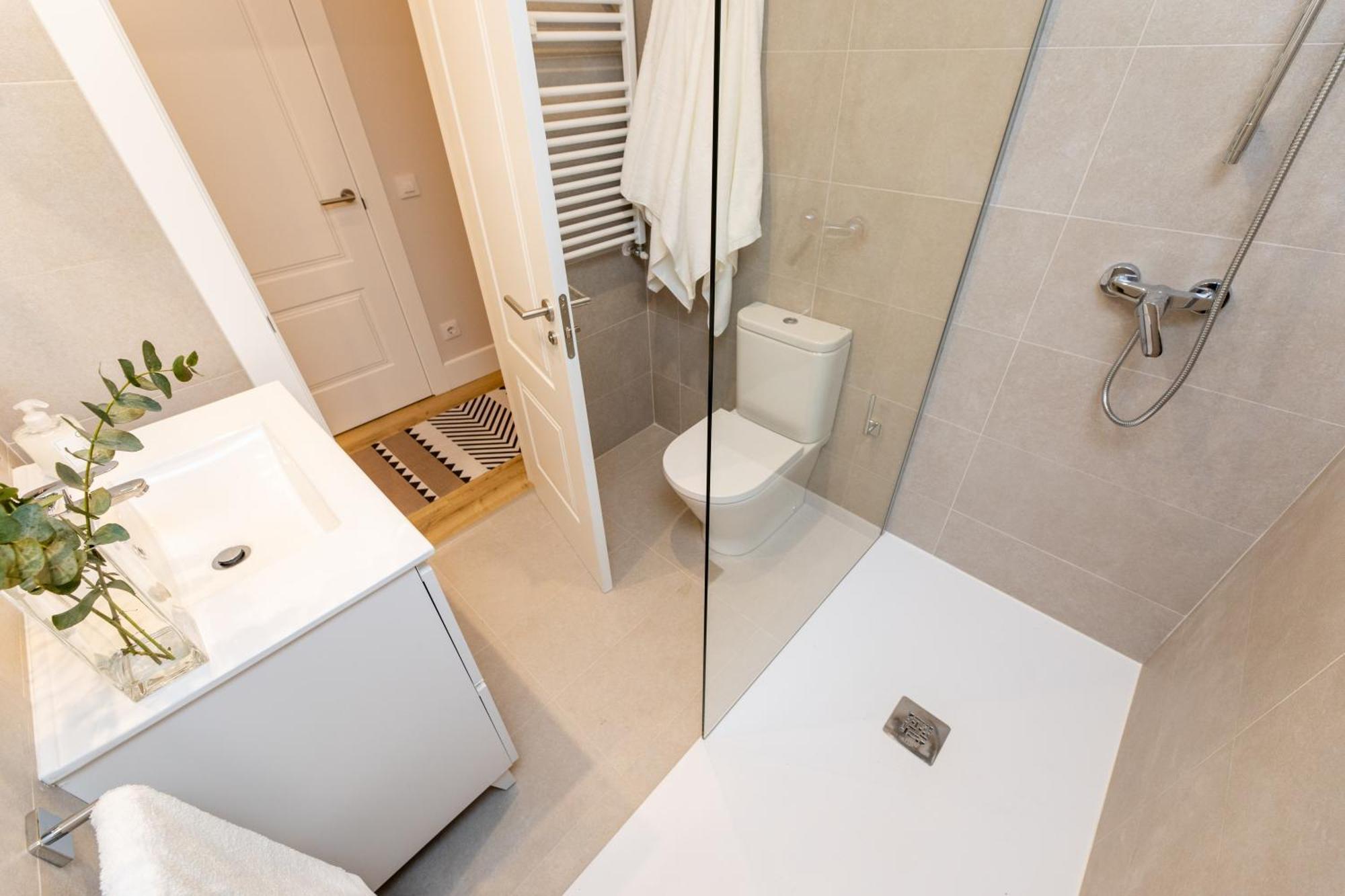 Apartment Montaber - La Paz Market Madrid